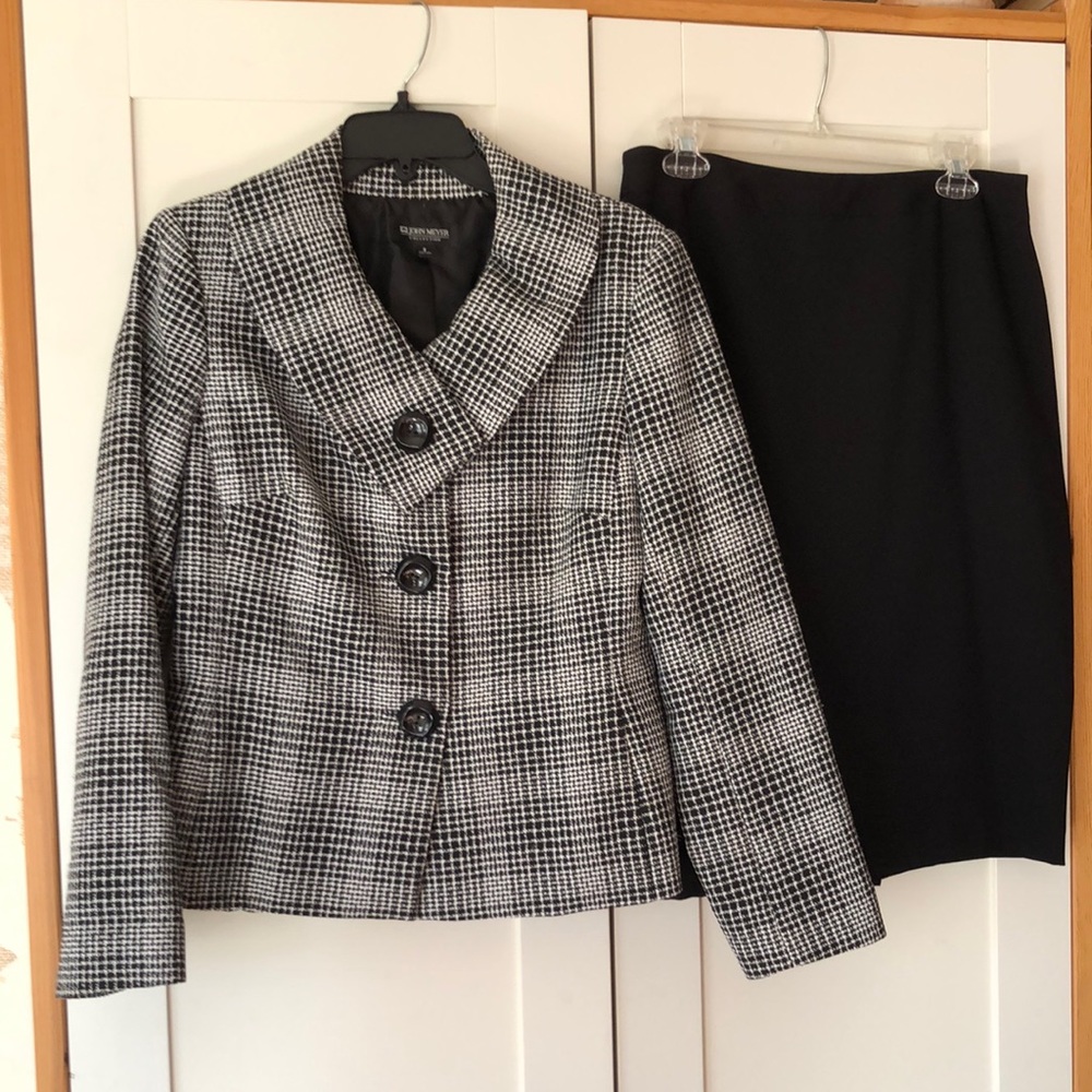 John Meyer ladies suit size 8
